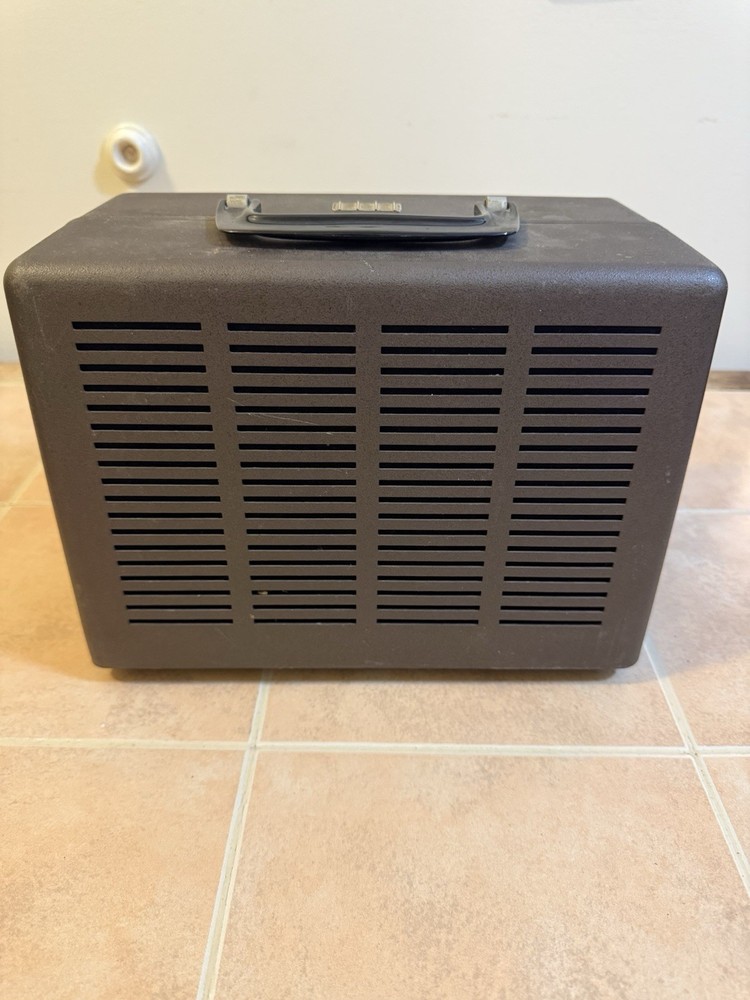 ARGUS Showmaster 870B Portable Movie Projector 8mm