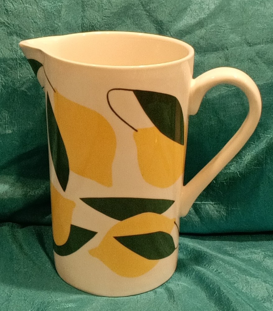 Alltrue/Antra Svarcs Make Lemonade Pitcher