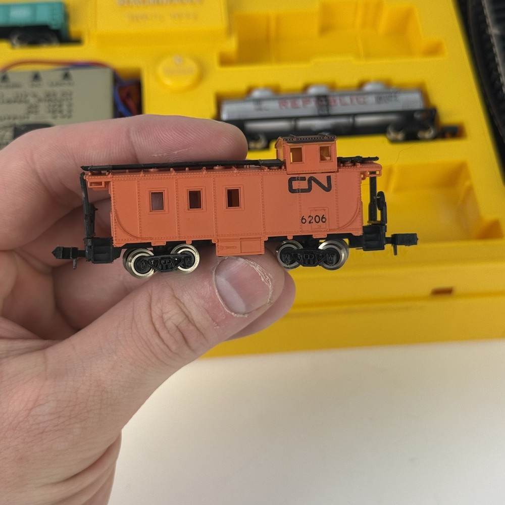 Bachmann N Scale Train Set Canadian National