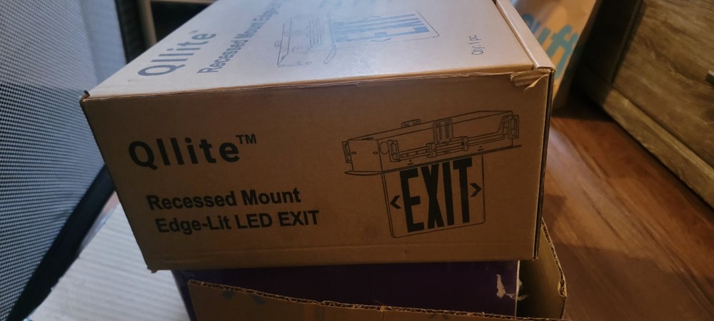 Combo LED Emergency Exit Sign Lighting Fixture with External Lights New-open Box