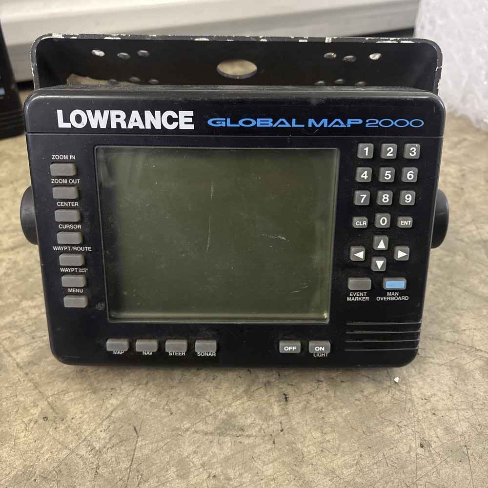 Lowrance GlobalMap 2000 Marine GPS Chartplotter Navigation Global Map Eagle