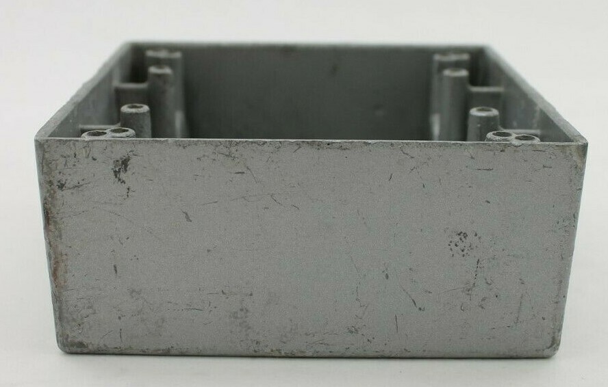 E18407 Seven Hole 2-Gang Outlet Box