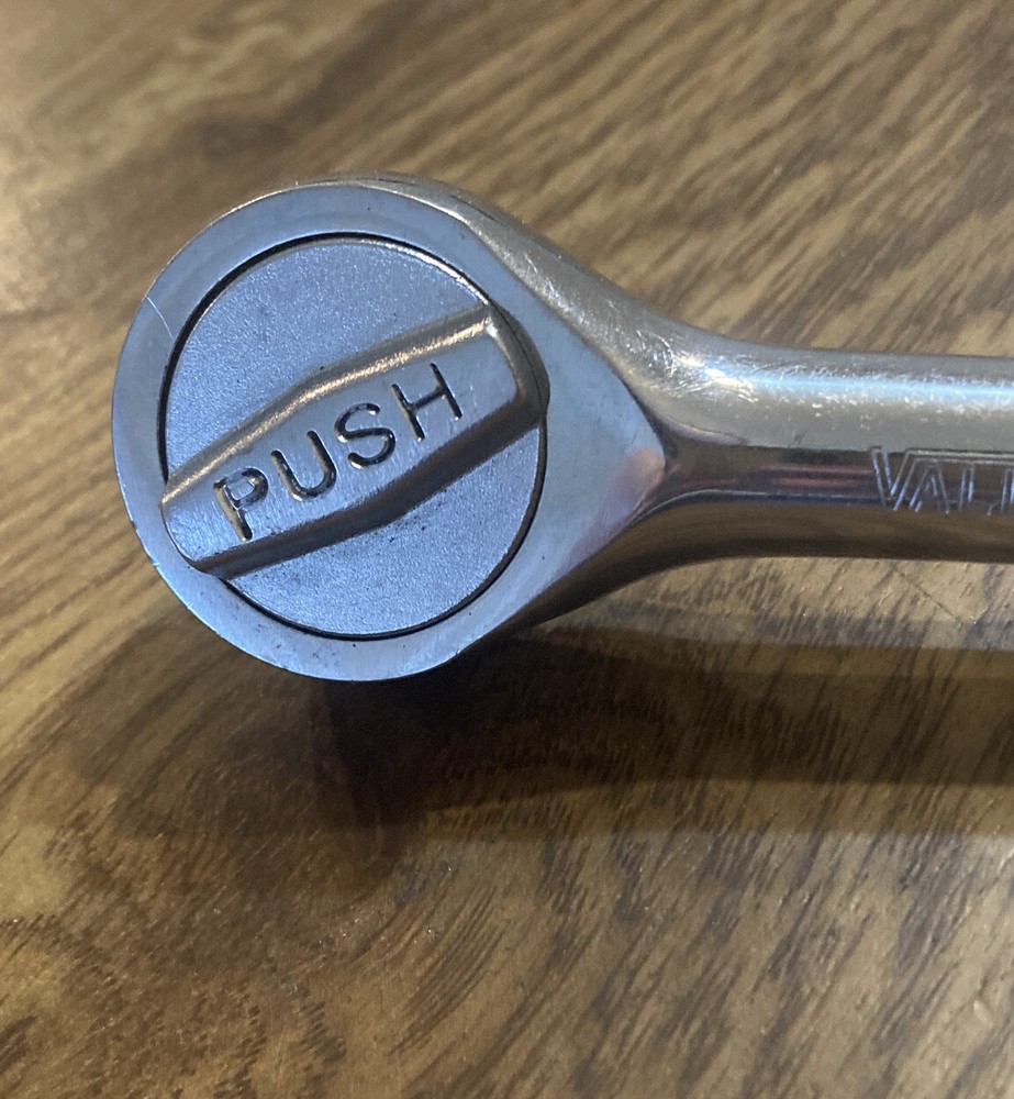 Valley Chrome Vanadium ratchet Wrench tool 8"L