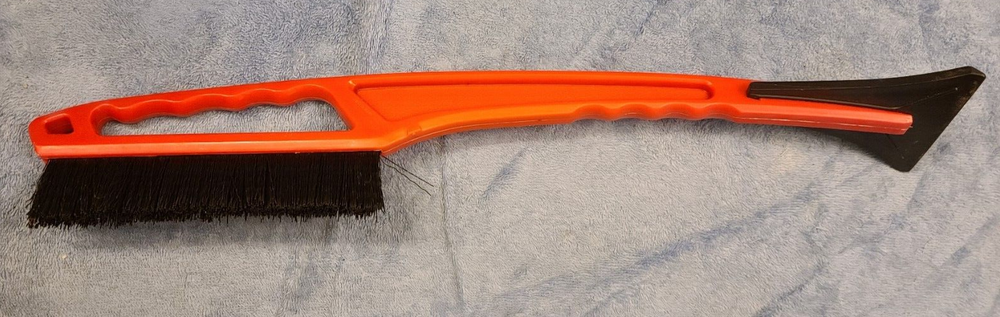 Snow brush - Ice & Snow Scraper 21 " & Brush