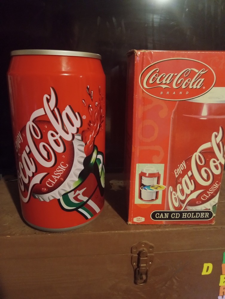 COCA~COLA "COKE" CAN 23 DISC CD CASE!🥤*vintage