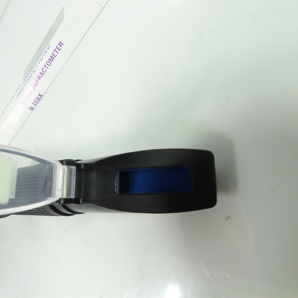 Atago N-1EBX Hand Refractometer 0-32%
