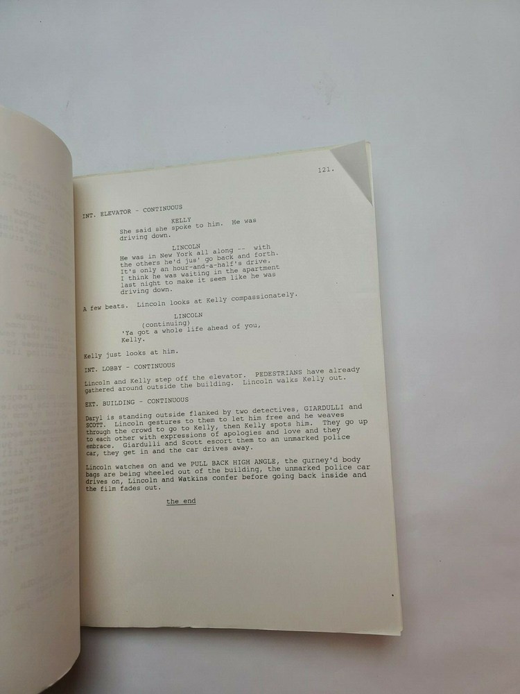 VERBATIM / Bob Brody 1989 Unproduced Movie Script Screenplay