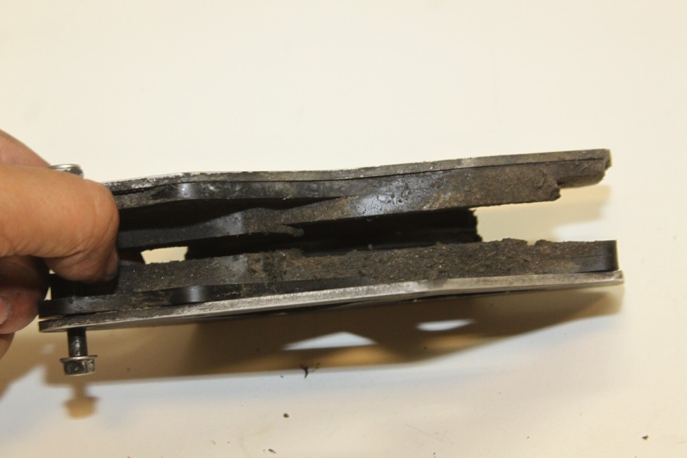 06-20 Suzuki DRZ400SM Chain Guide (P-67)
