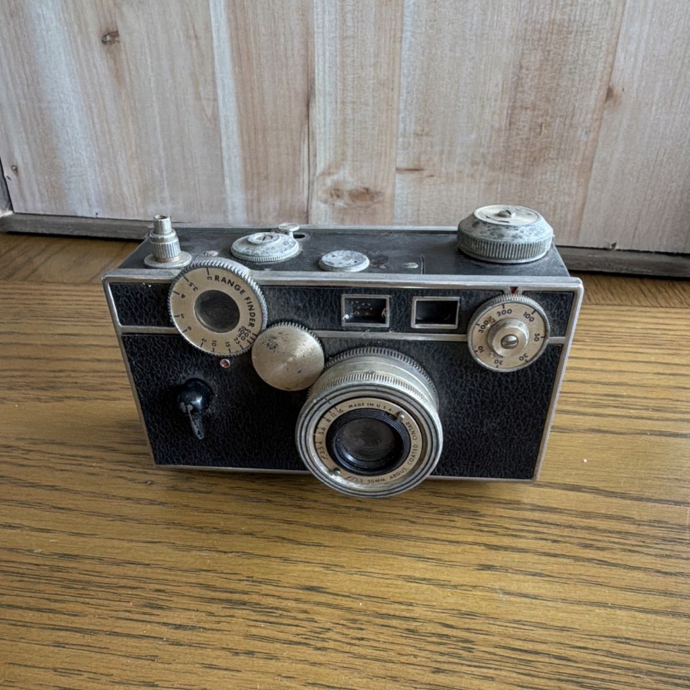 Argus C3 Vintage Rangefinder Camera Black