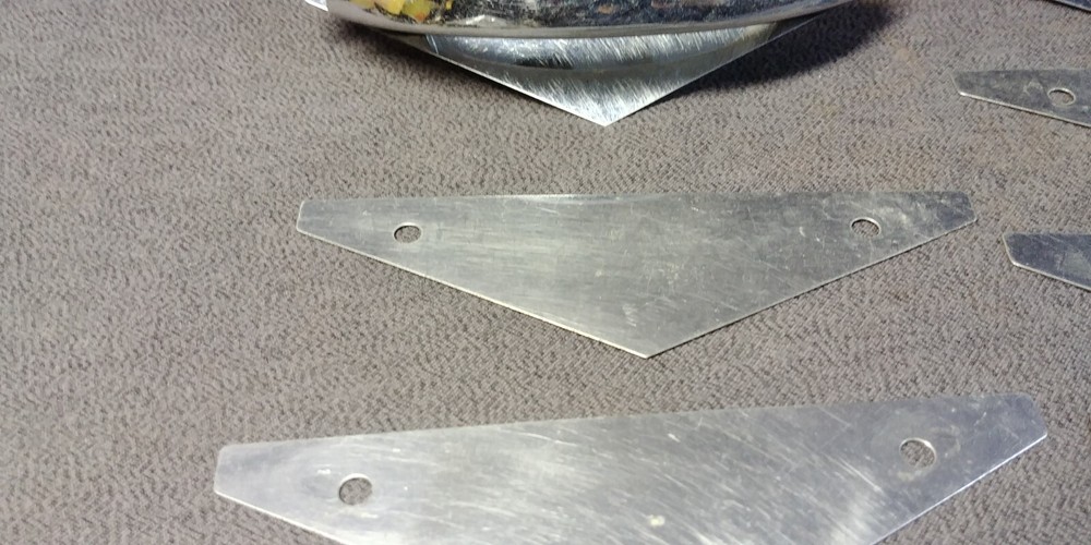 15 1940s Triangle Backplate Cabinet Door Drawer Handle Pull Hardware Lot