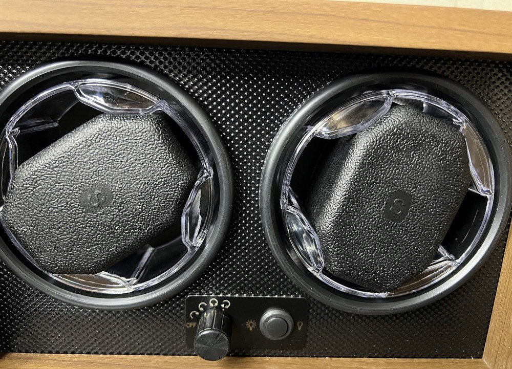 Automatic Watch Winder For Two Watch’s