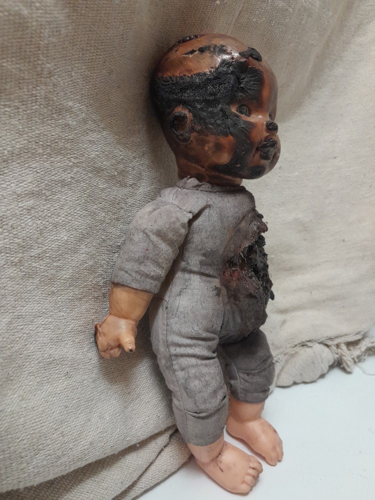 Val / Haunted Doll / READ DESCRIPTION