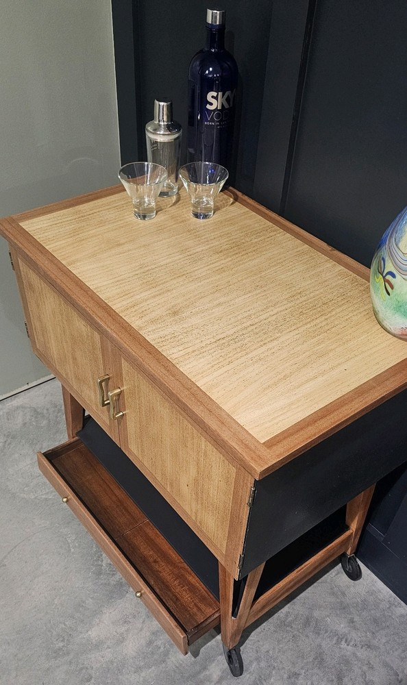 MCM Beverage Cart