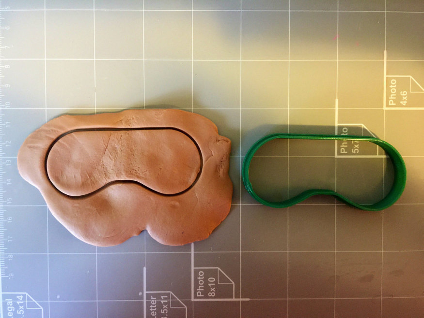 Spa Mask Cookie Cutter (Select your own size)