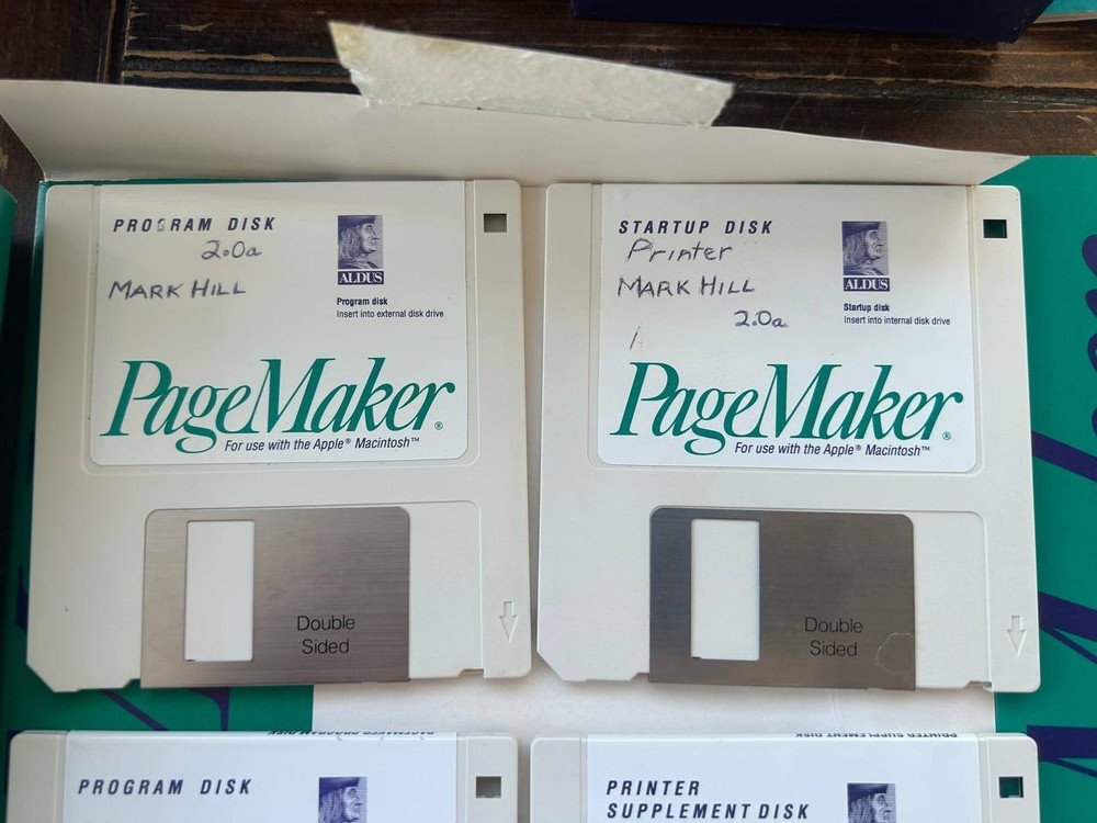 Aldus PageMaker Macintosh Boxed Software Large Disk Lot Manuals
