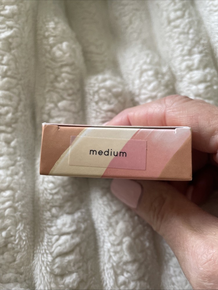 LAURA GELLER CORRECT N CONCEAL Concealer MEDIUM