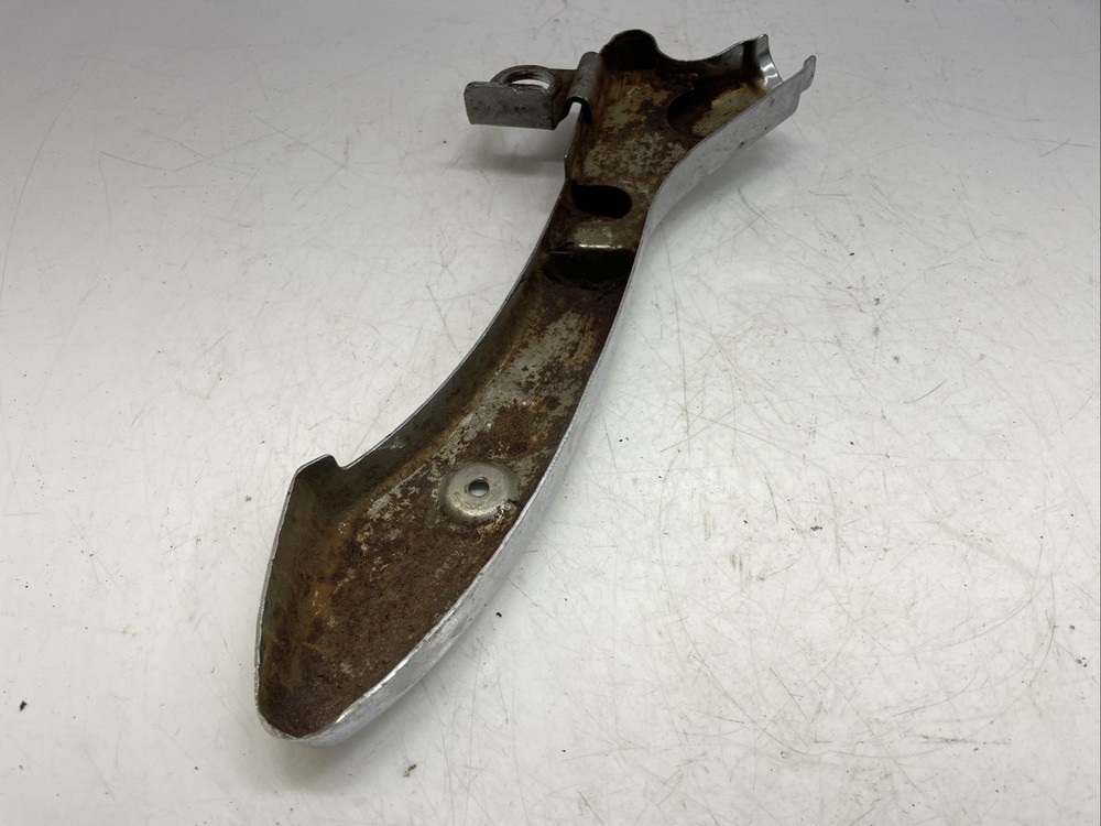 ♻️ Yamaha Ybr 125 Custom 2008 - 2016 Rear Left Side Indicator Bracket ♻️