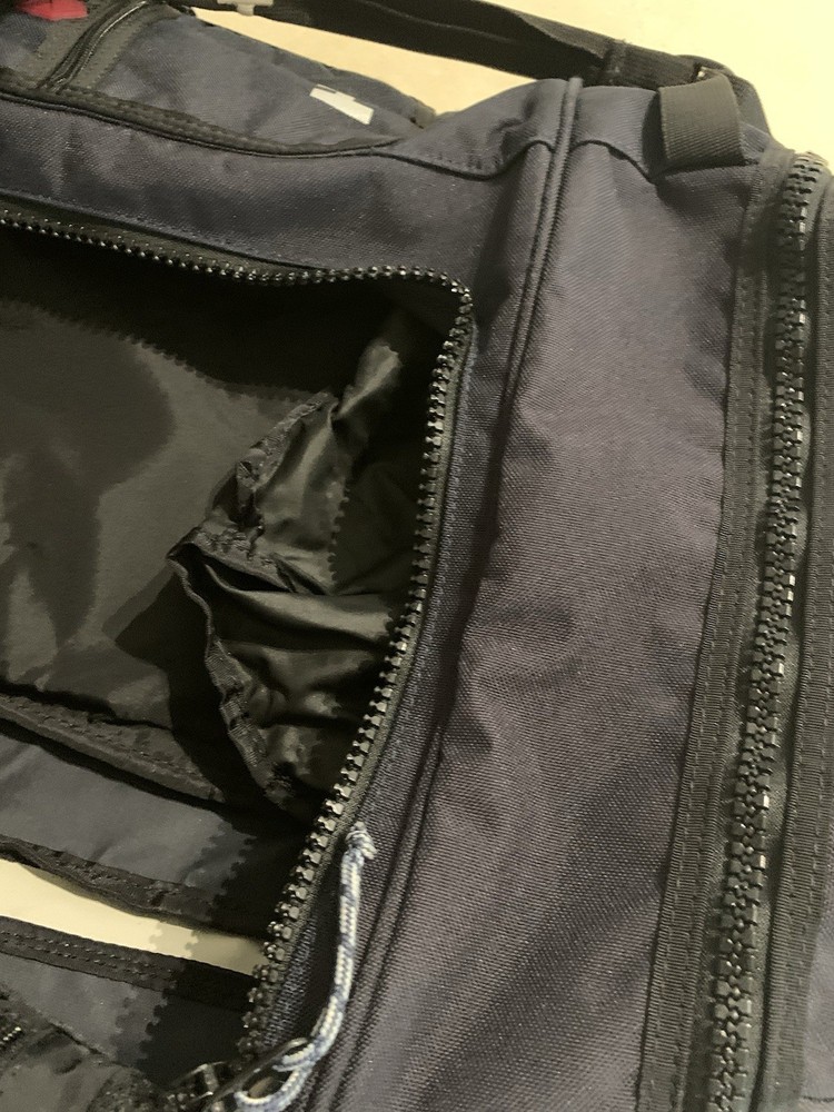 HELLY HANSEN DUFFEL BAG