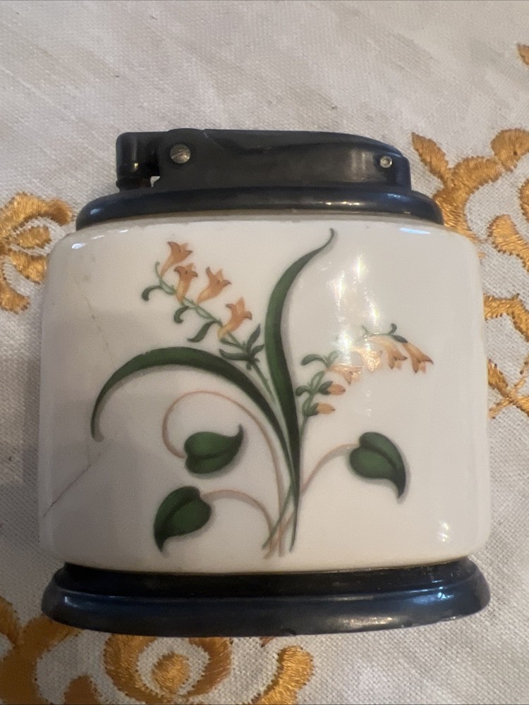 Ronson Minerva Art Deco Table Lighter Still Sparks