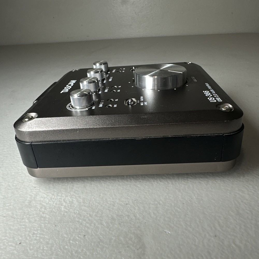 TASCAM USB 2.0 AUDIO INTERFACE US-366