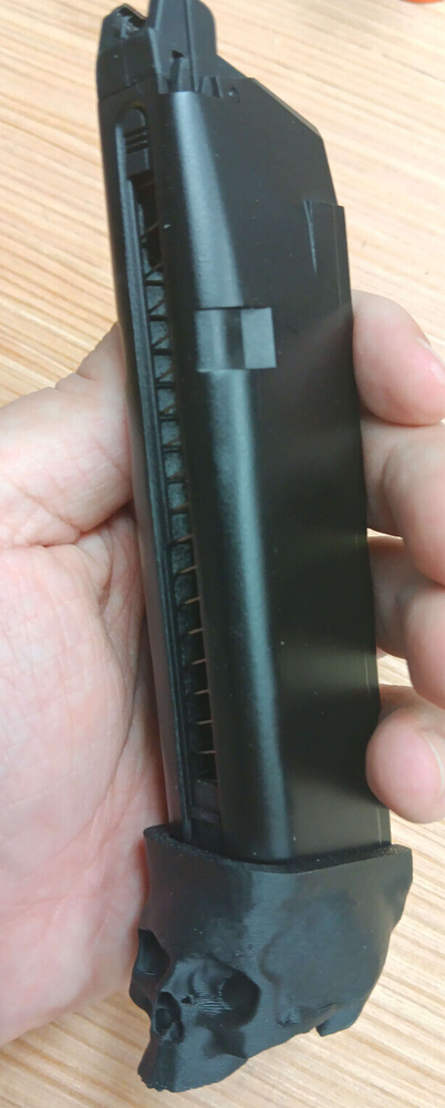 WE Glock 17/19 Skull Magazine Plates (3-Pack) - Airsoft Accessory