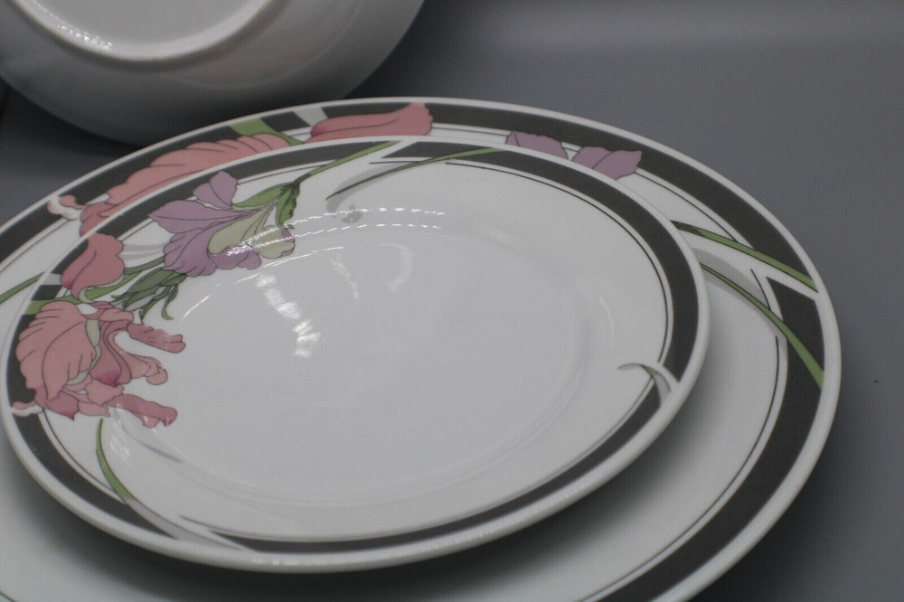 Sweet Iris Fine China serving set 3 pcs