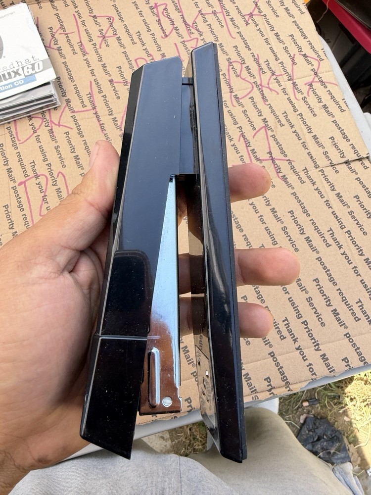Stanley Bostitch Stapler Model B440, WORKS GREAT,m