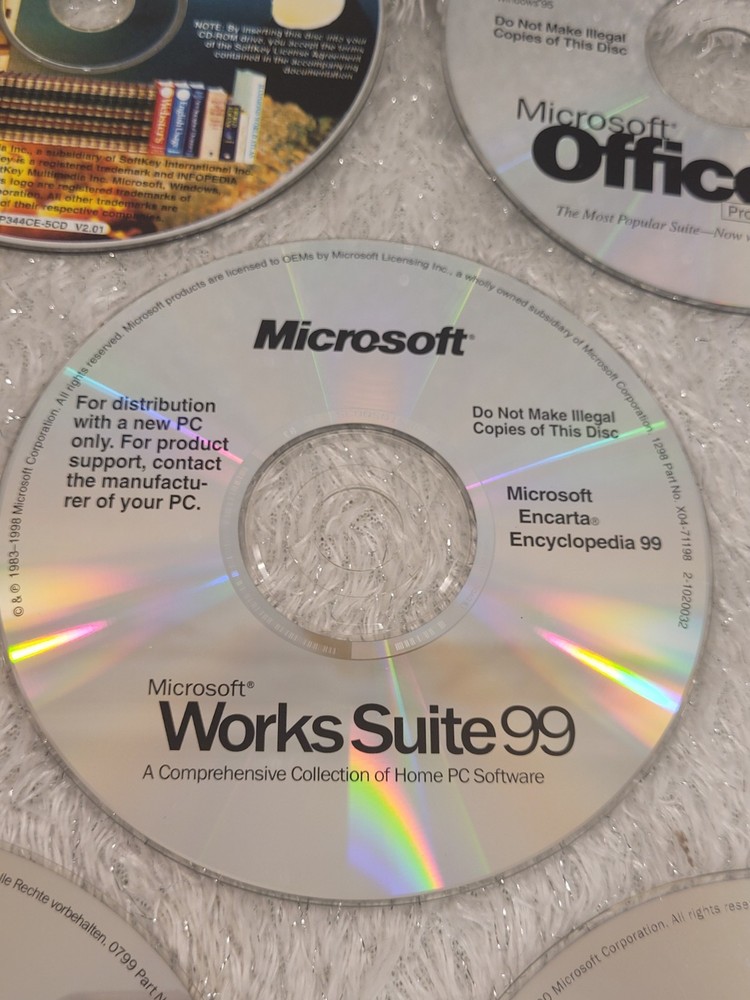Vintage Microsoft Office (1983 - 2002) Variety Software CDs (No Cases)