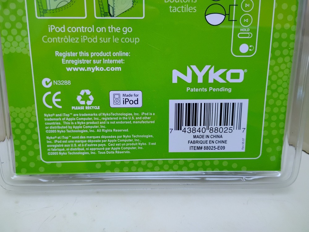 Nyko iTop Button Relocator Top Control Apple iPod 3rd & 4th (Third & Fourth) Gen