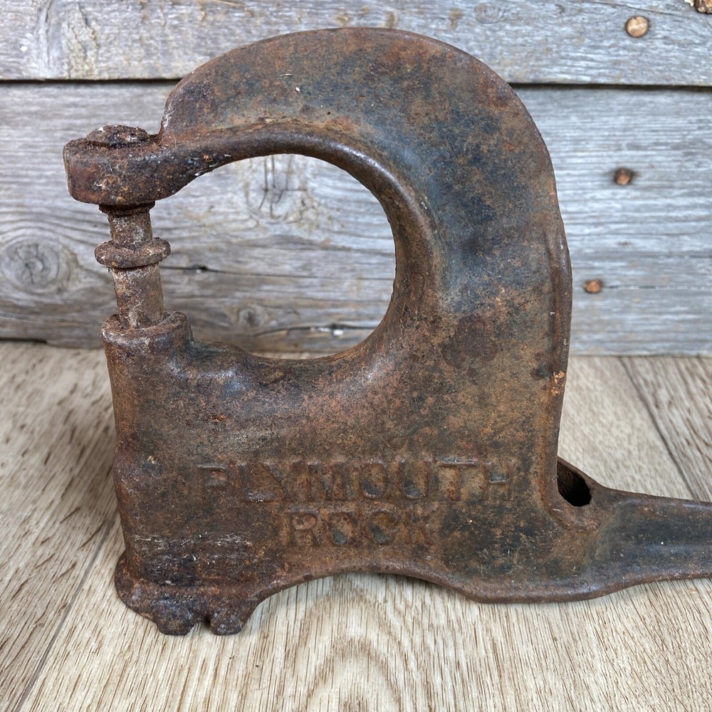 Plymouth Rock Leather Punch Press Riveter Cast Iron Missing Handle