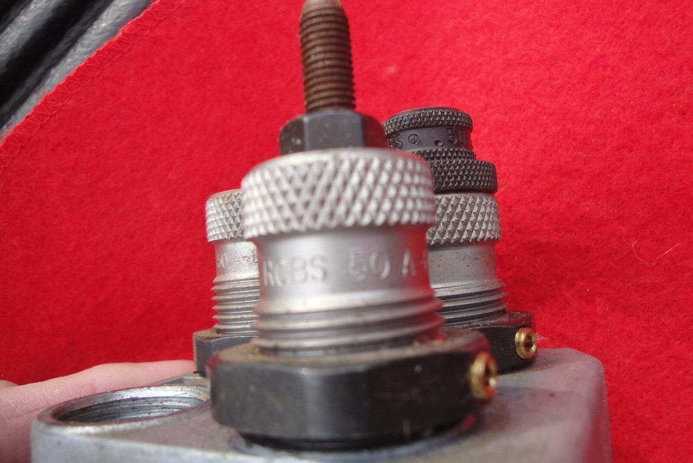 DILLON PRECISION TOOL HEAD W/ RCBS 50 A-E TC SEAT FL 10 DIES NICE USED