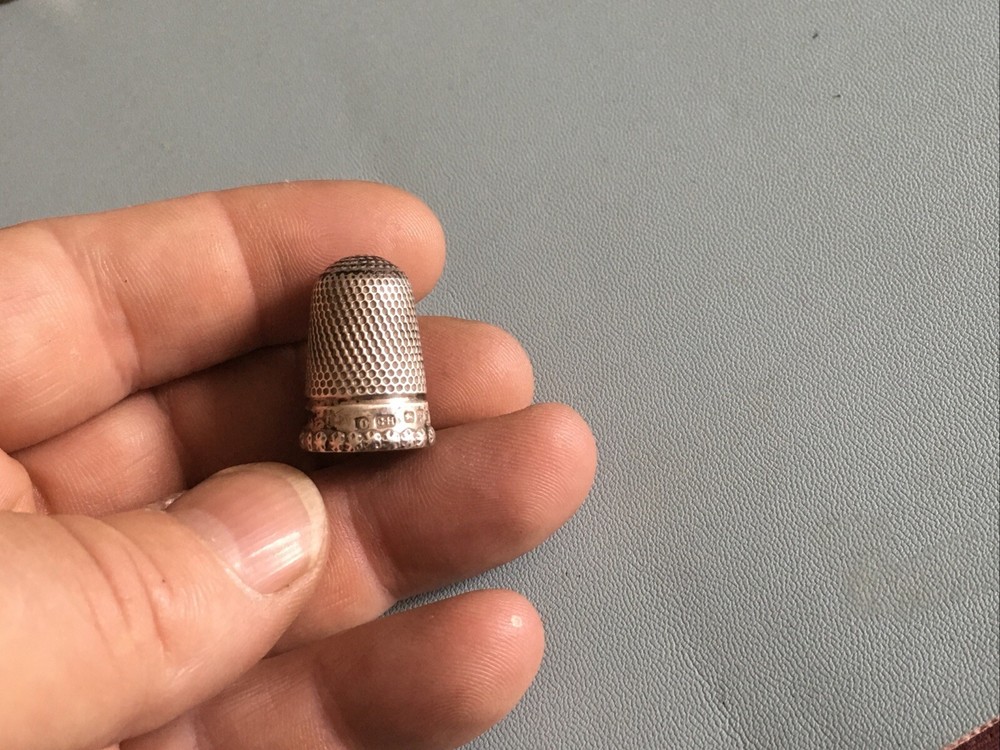 Antique Silver Thimble Dated Chester 1900