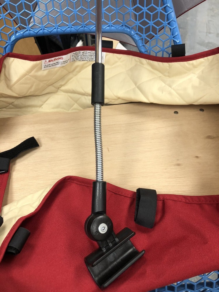 Bugaboo- Frog Red Bassinet/Umbrella