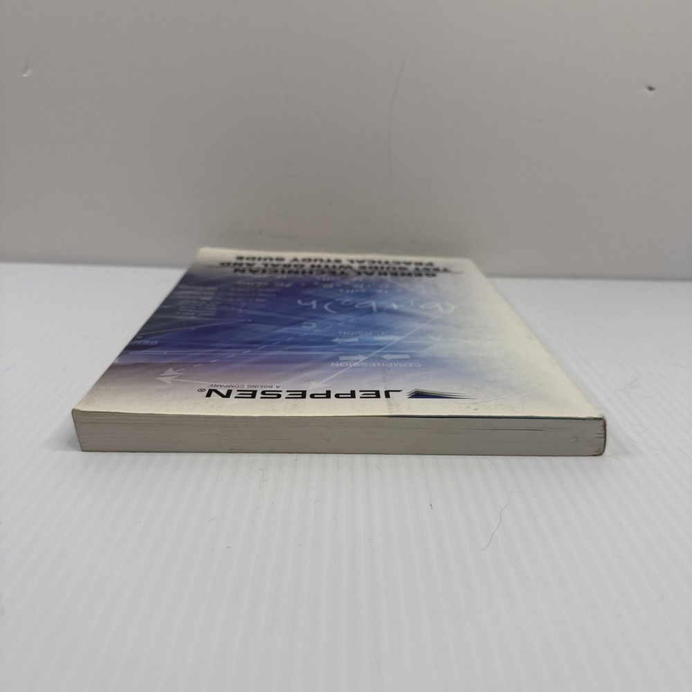 Jeppesen General Test Guide with Oral and Practical Study Guide - 10002000-008