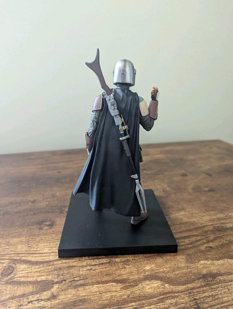 Kotobukiya ARTFX+ Mandolorian Statue (Read description)