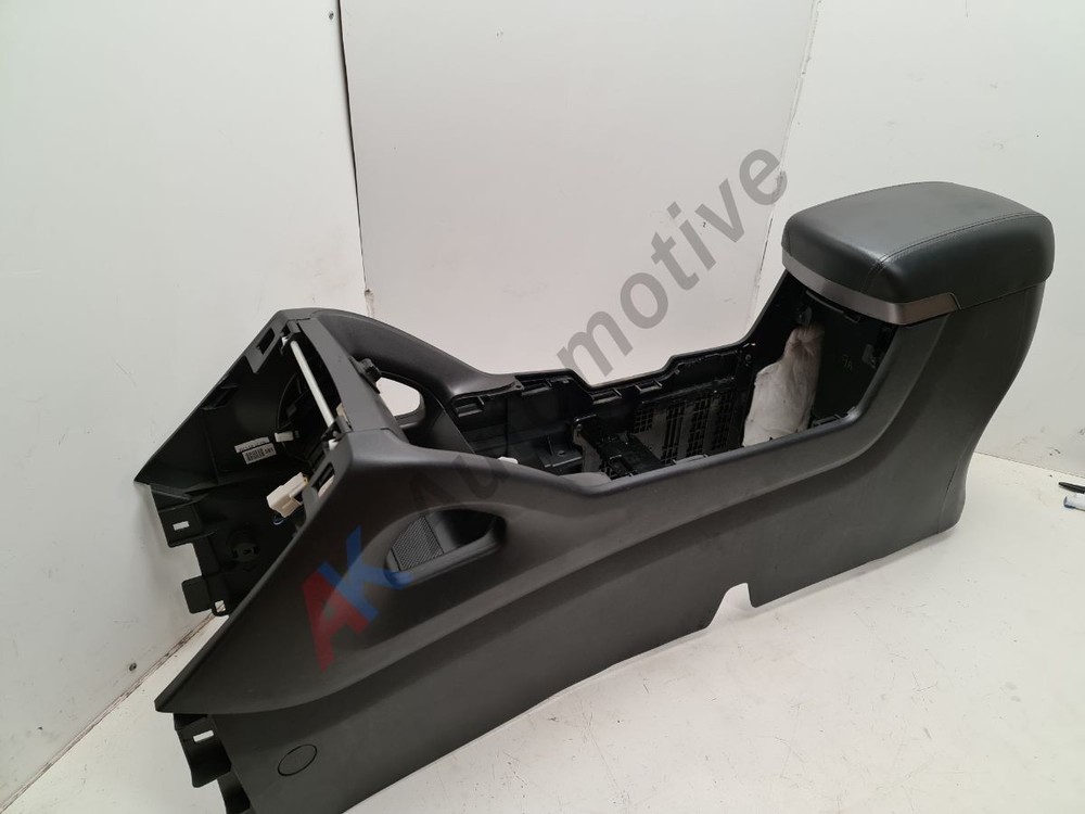 Hyundai IX35 2010-2015 ~ Complete Centre Console with Armrest Arm Rest