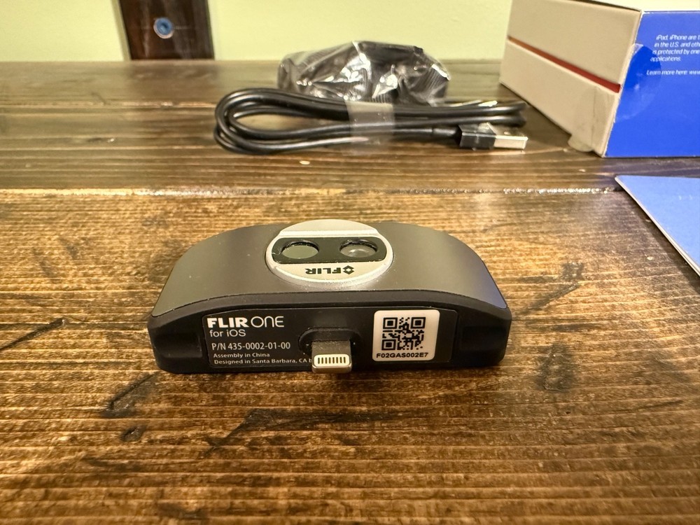 FLIR ONE Thermal Imaging Camera for iOS