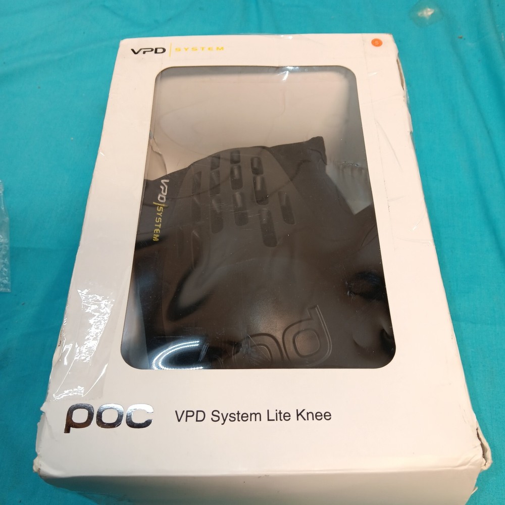 POC VPD System Lite Knee Guards (Uranium Black) Size small Damaged Box
