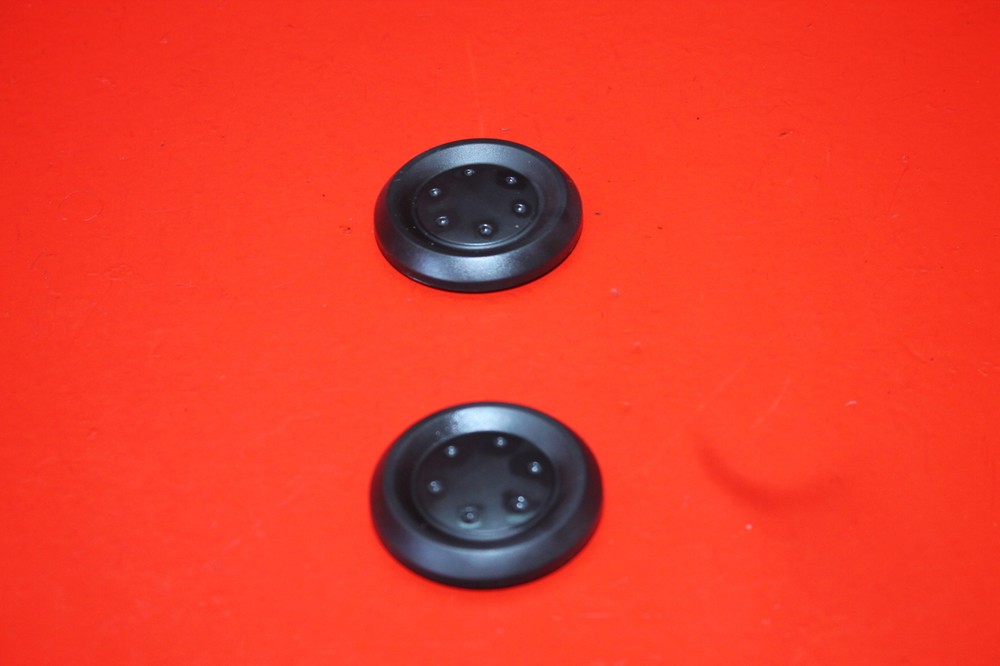 09 2009 SUZUKI KATANA 650 FRAME PLUGS