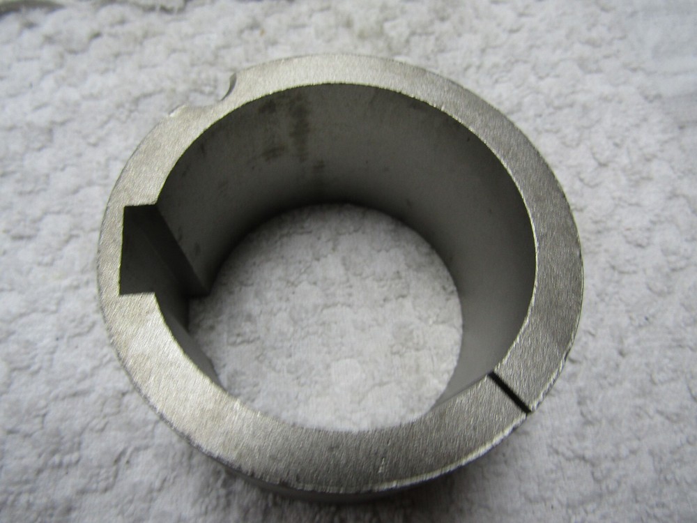 👍 NEW MARTIN TAPER BUSHING 2517 2-1/2"