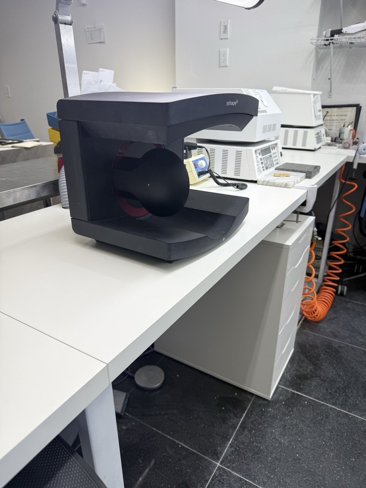 3Shape E1 Dental Desktop 3D Model Scanner for Dental Lab.