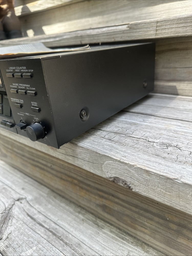 YAMAHA K-700 AUTO-REVERSE STEREO CASSETTE DECK Partly Tested