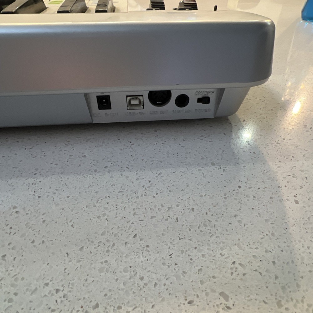 M Audio Keystation 49e - 49 Key Mobile USB MIDI Controller