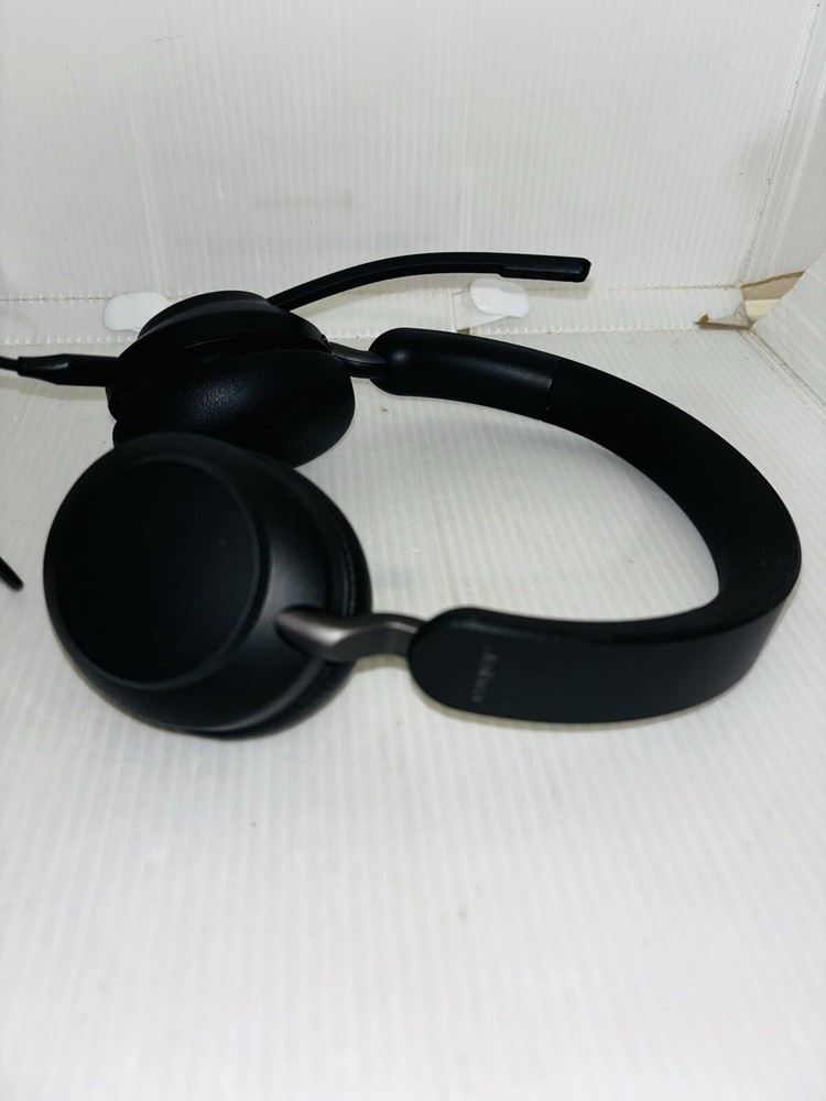 Jabra Evolve SE USB-A Wired On-Ear Headset for MS Teams Black Bluetooth