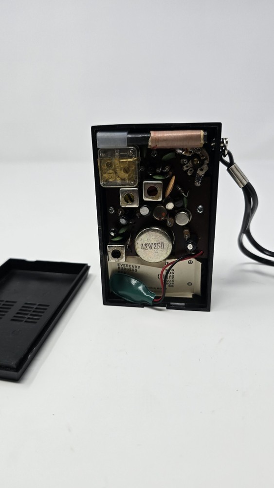 AITC AM POCKET RADIO SOLID STATE 7 MODEL P-70 BLACK Tested Working