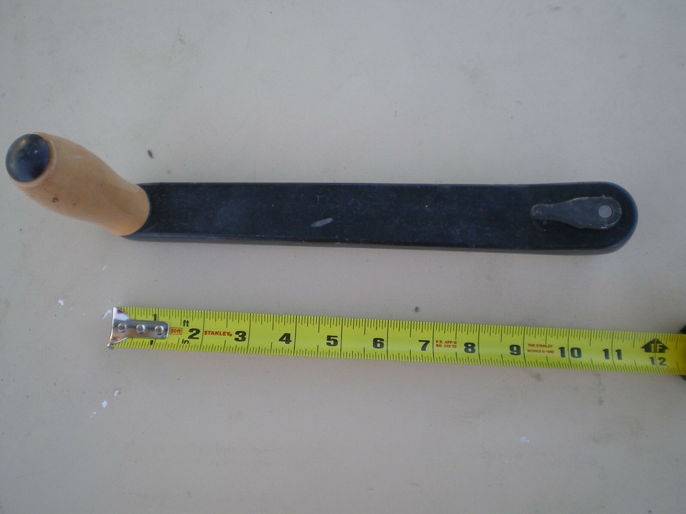 MERIMAN CAST 11 INCH LOCKING WINCH HANDLE