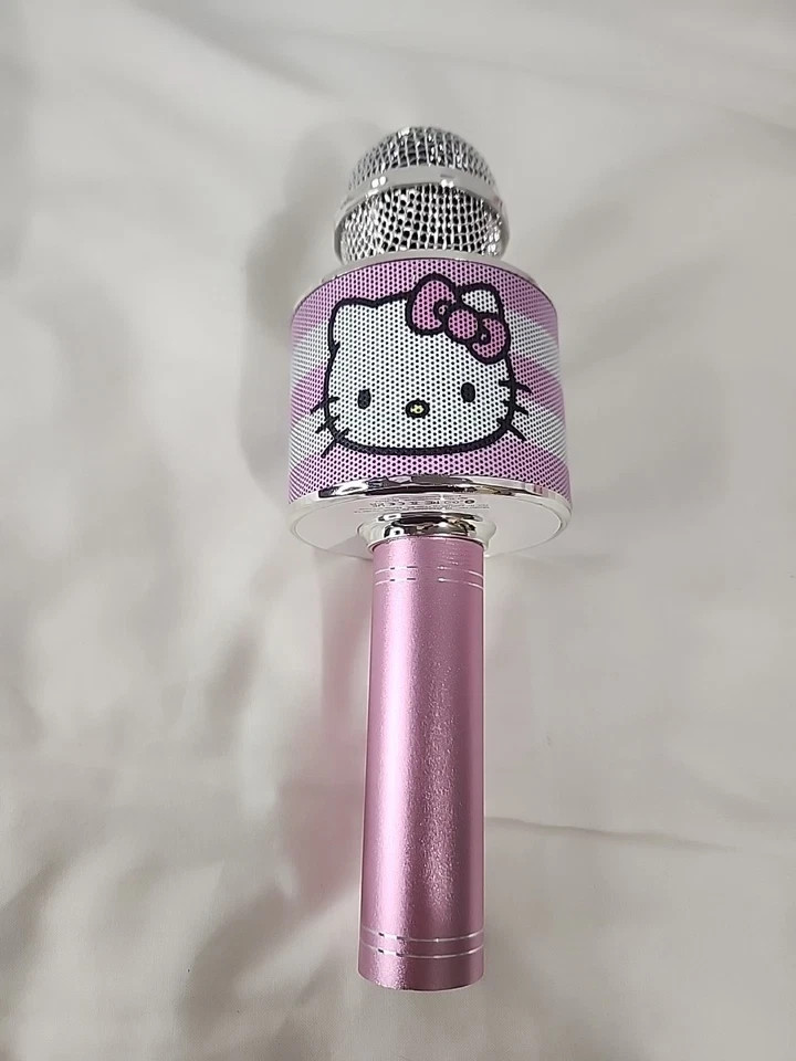 Hello Kitty Bluetooth Karaoke Microphone Wireless Speaker USB Charging Pink NIB