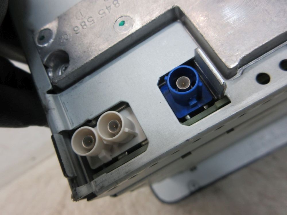 Radio/Navigation System - Combination Multimedia Code Not Available! Fit