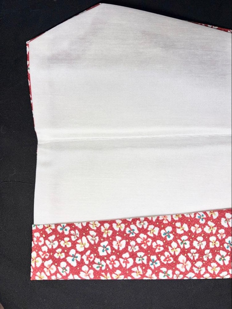 Red flower pattern Fukusa silk gift envelope with box