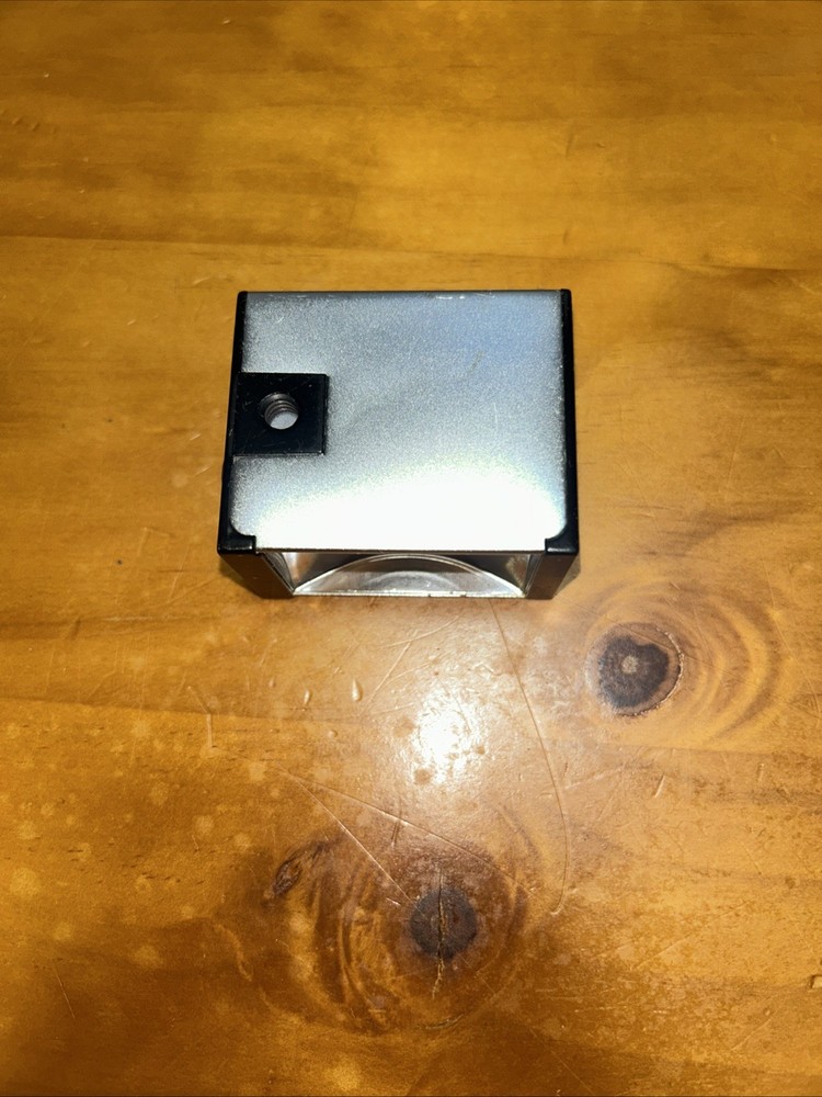 VINTAGE 10135 ROLLEI 16 CAMERA FLASH UNIT ATTACHMENT